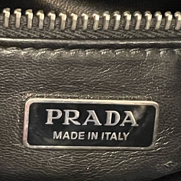 PRADA Italy Moon Padded Bag Nappa Leather Black/Silver w/Crossbody Authentic! - Picture 6 of 16